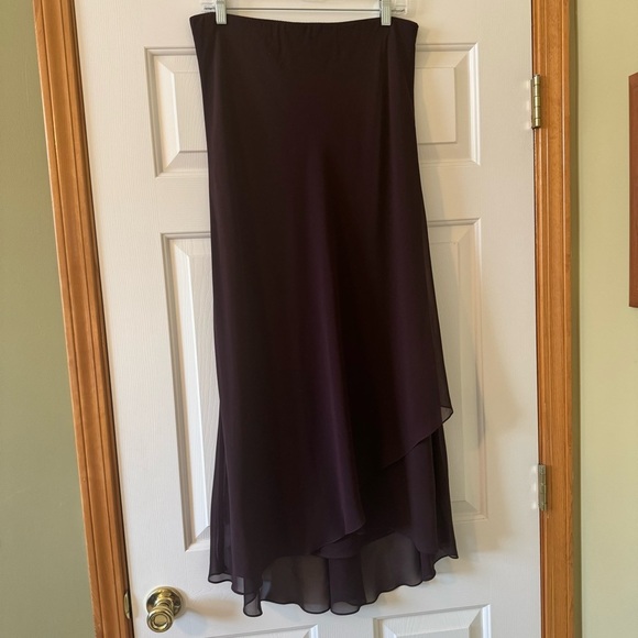 Alex Evenings 3 Piece Set Long Chiffon Skirt with Tank and  Jacket - Picture 6 of 15